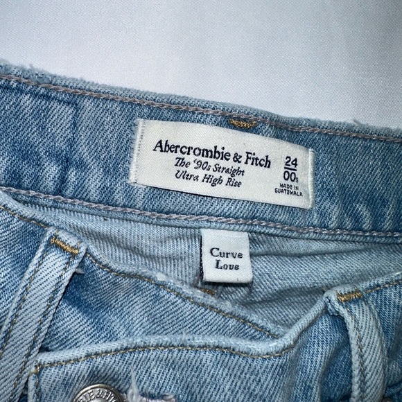 ABERCROMBIE & FITCH 90’S STRAIGHT ULTRA HIGH RISE JEANS - Picture 3 of 9